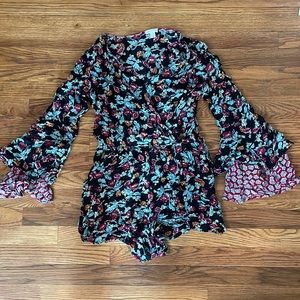 Flowy, flower romper